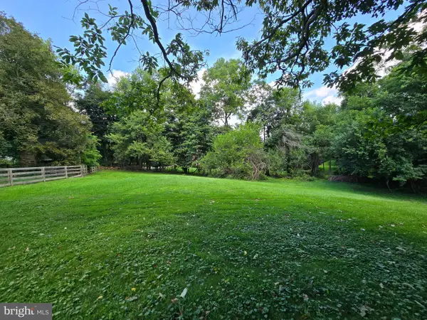1c Harmon Lodge Way, ROUND HILL, VA 20141