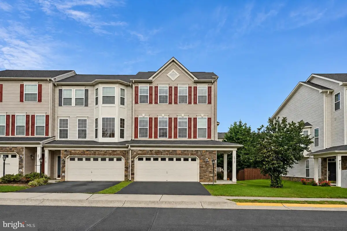25107 Silurian Ter, Aldie, VA 20105 - #1