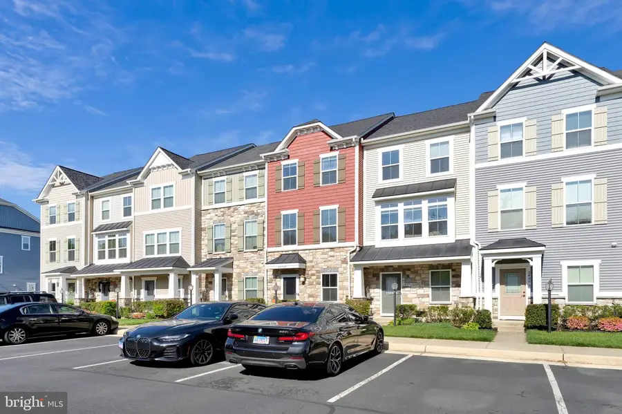 24977 Coats Sq, Aldie, VA 20105 - #2