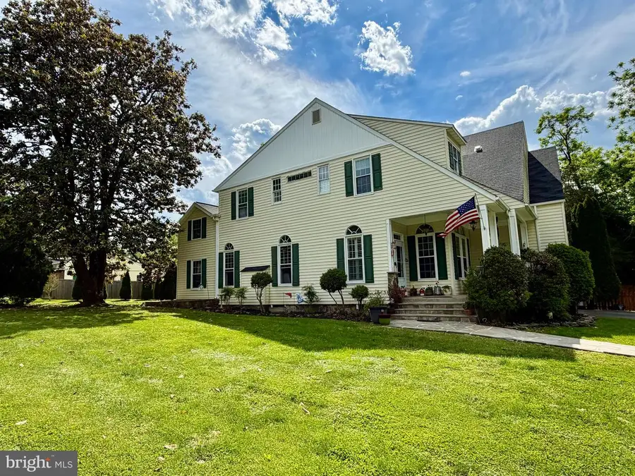 232 Maryland Ave, Hamilton, VA 20158 - #3