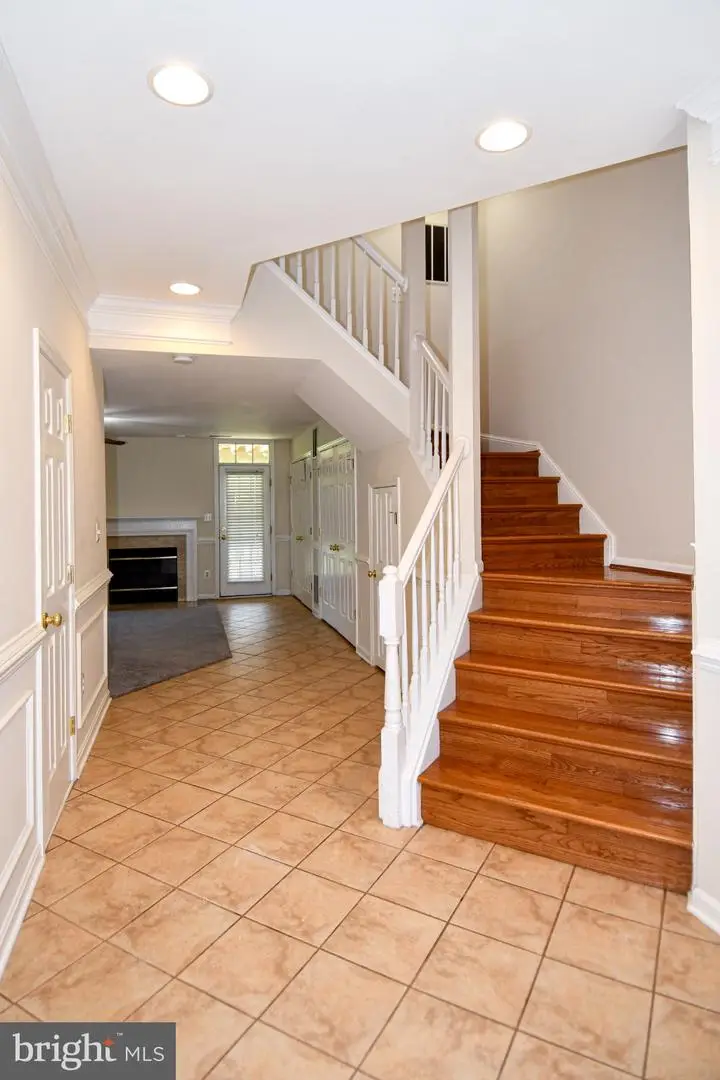 46744 Oakmere Ter, Sterling, VA 20165 - #3