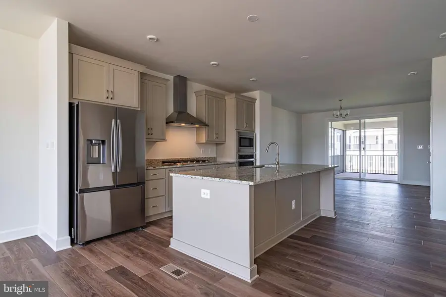 42976 Truman Ter, Ashburn, VA 20148 - #2