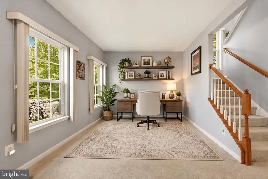 42939 Tippman Pl, Chantilly, VA 20152 - #2