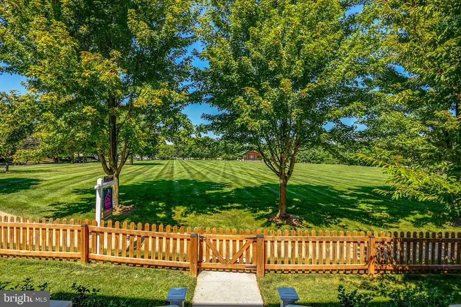 8 Wood Aster Ln, Lovettsville, VA 20180 - #3