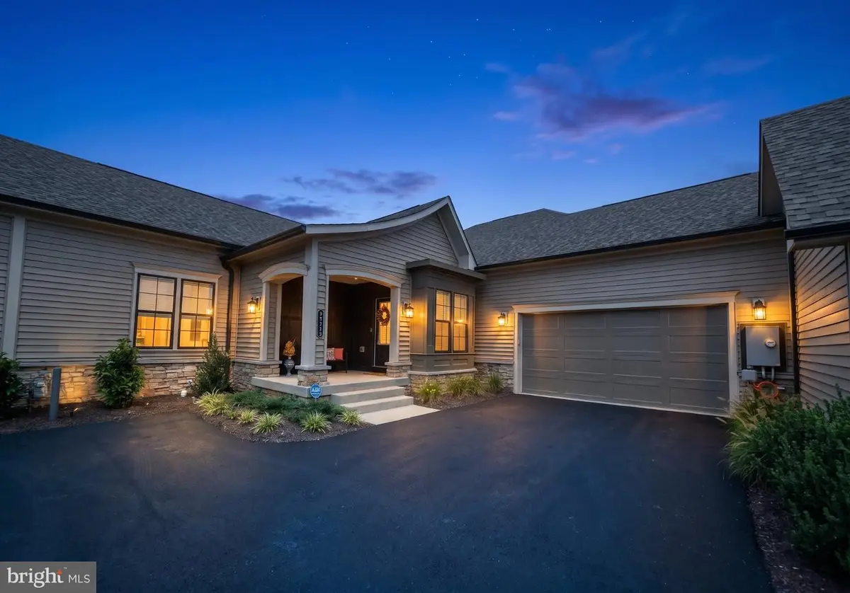 43080 Greeley Sq, Ashburn, VA 20148 - #1