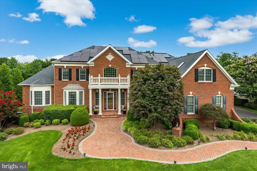 43126 Meadow Grove Dr, Ashburn, VA 20147 - #3