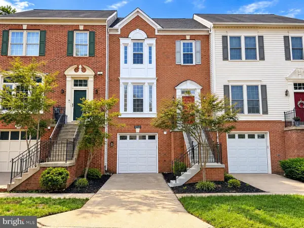 43163 Katama Sq, CHANTILLY, VA 20152
