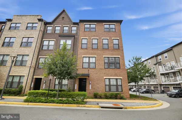 45222 Lettermore Sq, STERLING, VA 20166