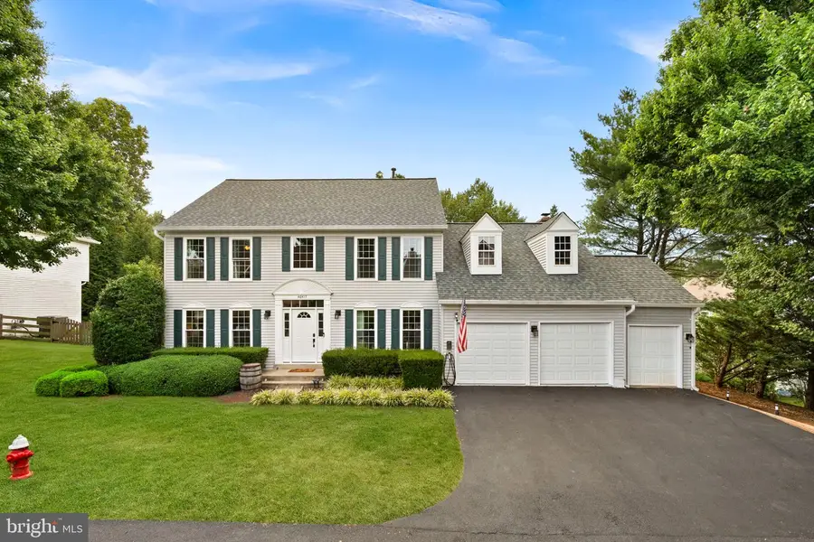 46415 Hampshire Station Dr, Sterling, VA 20165 - #2