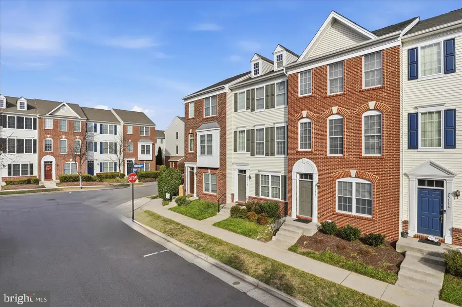 25114 Monteith Ter, Chantilly, VA 20152 - #2