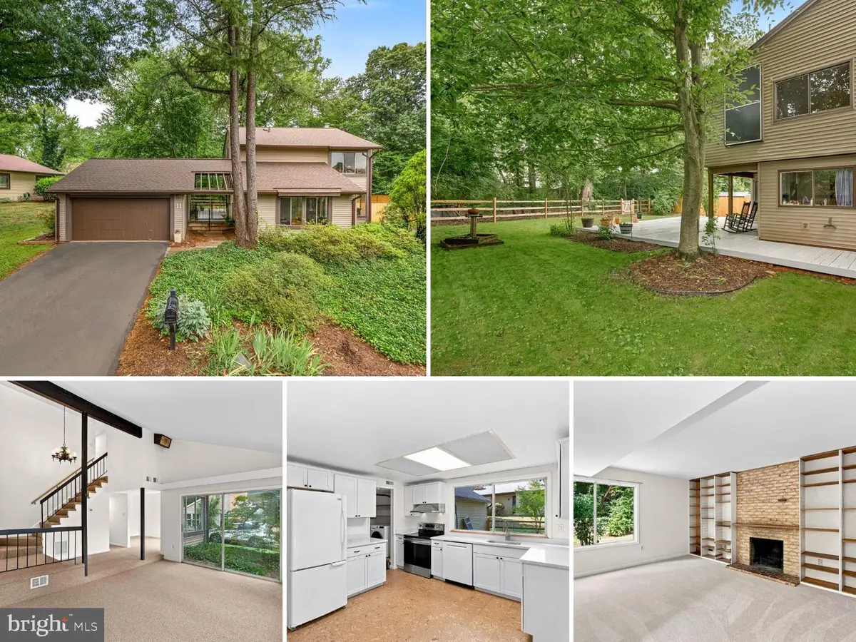 11 Greencastle Rd, Sterling, VA 20164 - #1