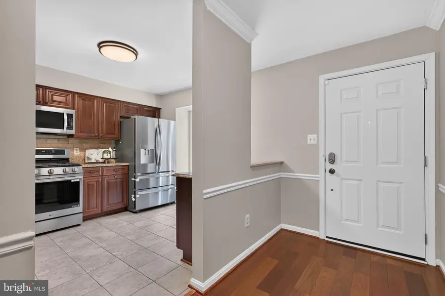 45577 Hutchens Sq, Sterling, VA 20166 - #3