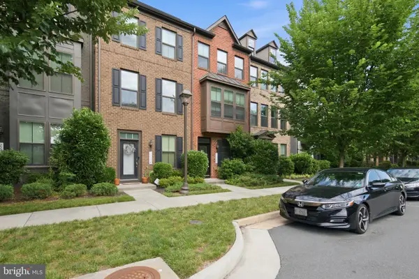 22322 Foundation Dr, ASHBURN, VA 20148