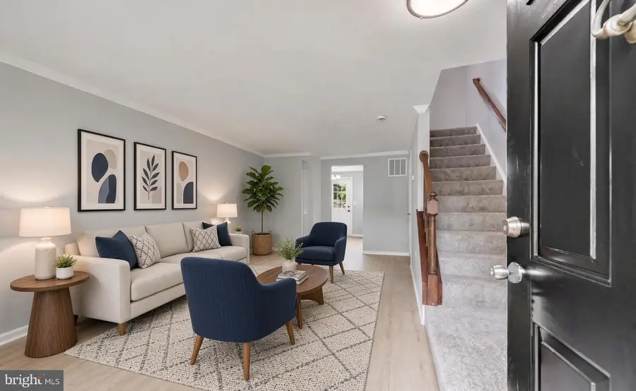 23 Asbury Way, Sterling, VA 20165 - #2