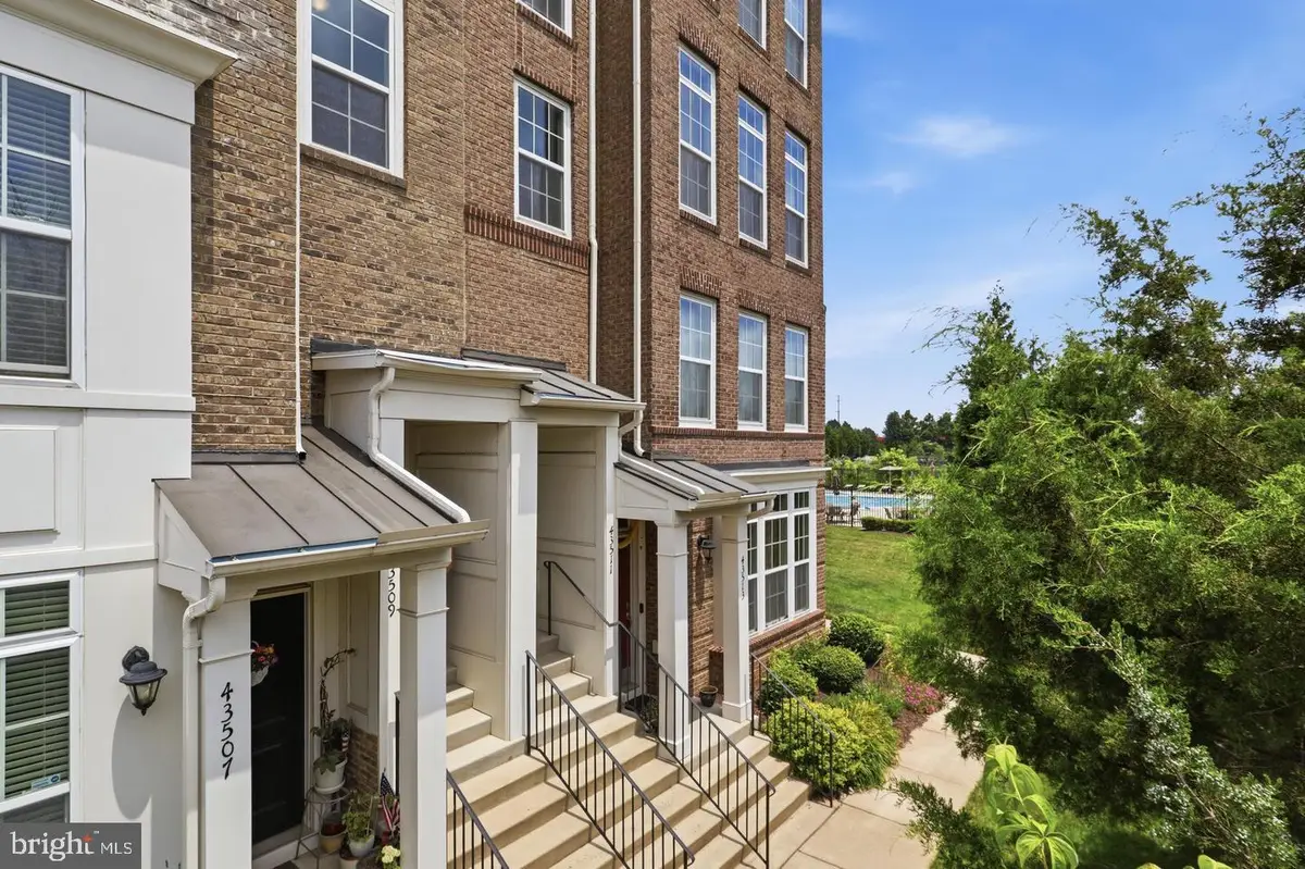 43509 Town Gate, Chantilly, VA 20152 - #1