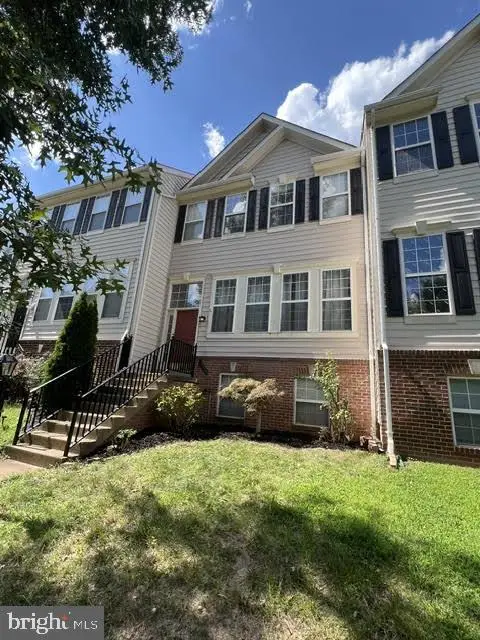 46784 Manchester, STERLING, VA 20165
