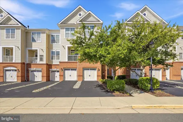 23297 Southdown Manor Ter #106, ASHBURN, VA 20148