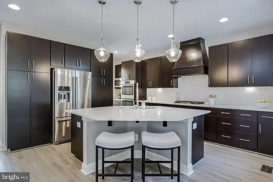 23483 Autumn Sky Ct, Brambleton, VA 20148 - #2