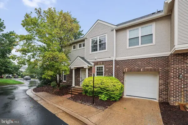 45090 Brae Ter #105, ASHBURN, VA 20147