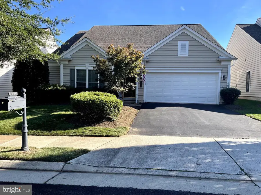 44473 Blueridge Meadows Dr, Ashburn, VA 20147 - #2