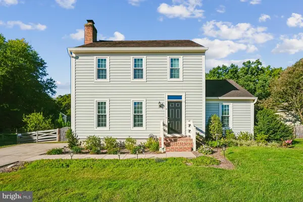 6 Bentley Dr, STERLING, VA 20165