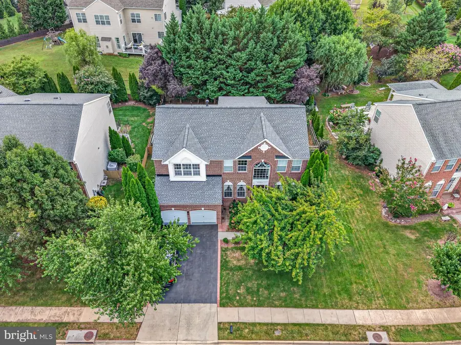 44231 Mohave Dr, Ashburn, VA 20147 - #2