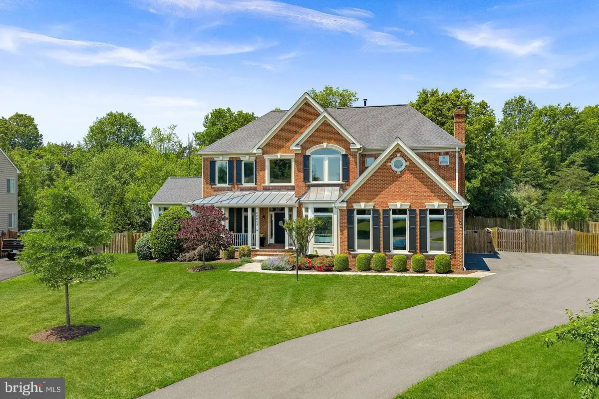22043 Water Run Ct, Ashburn, VA 20148 - #1