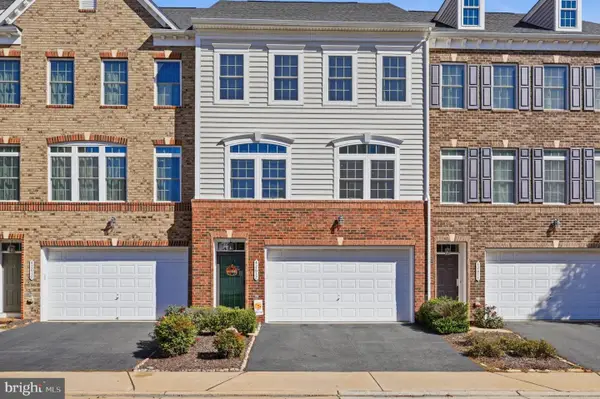 42612 Harlow Meadows Ter, STERLING, VA 20166