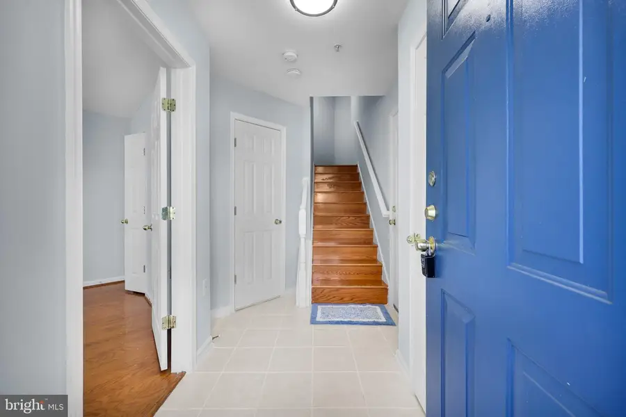 21800 Dragons Green Sq, Ashburn, VA 20147 - #2