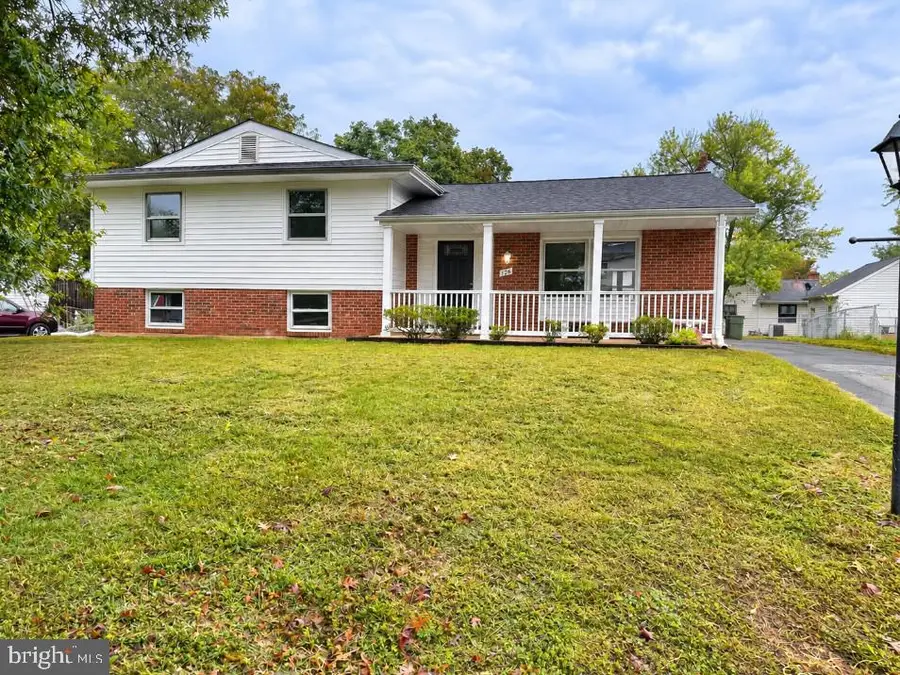 726 N Watford Ct, Sterling, VA 20164 - #2