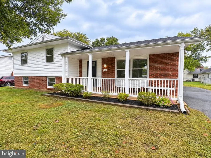 726 N Watford Ct, Sterling, VA 20164 - #3