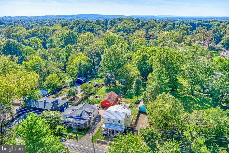 331 W Colonial Hwy, Hamilton, VA 20158 - #3