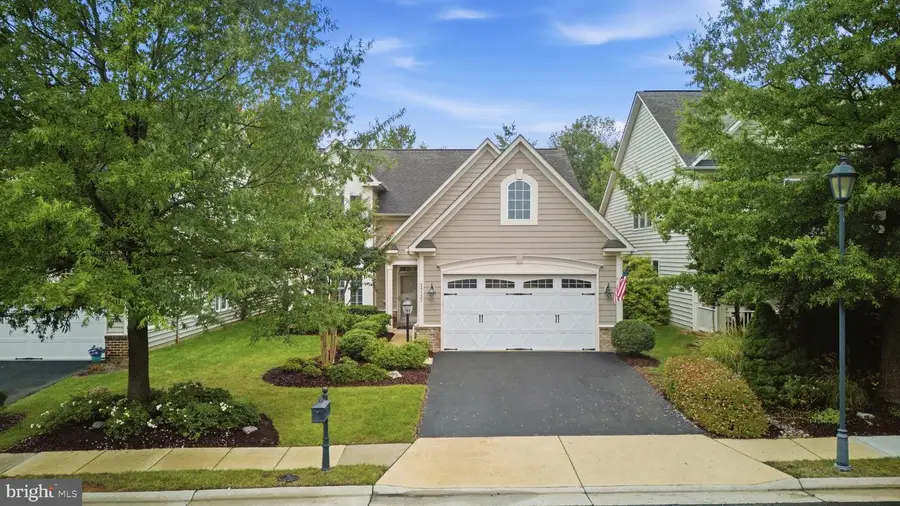 20523 Crescent Pointe Pl, Ashburn, VA 20147 - #2