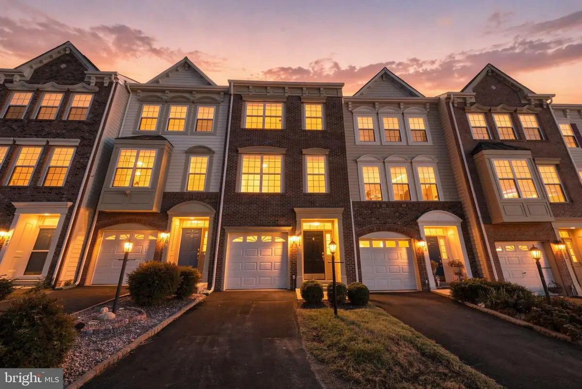584 Edmonton Ter Ne, Leesburg, VA 20176 - #1