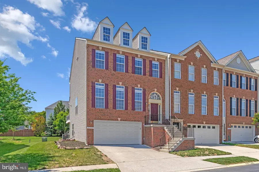22247 Waterberry Ter, Ashburn, VA 20148 - #2