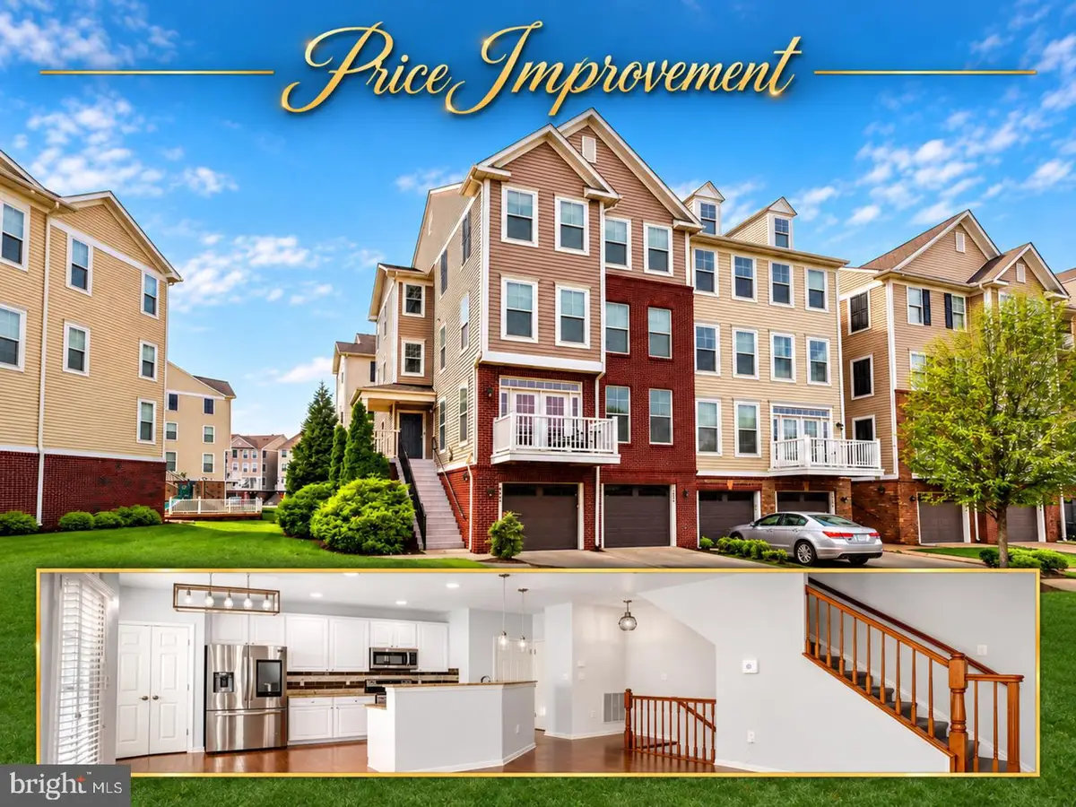 42203 Shorecrest Ter, Aldie, VA 20105 - #1