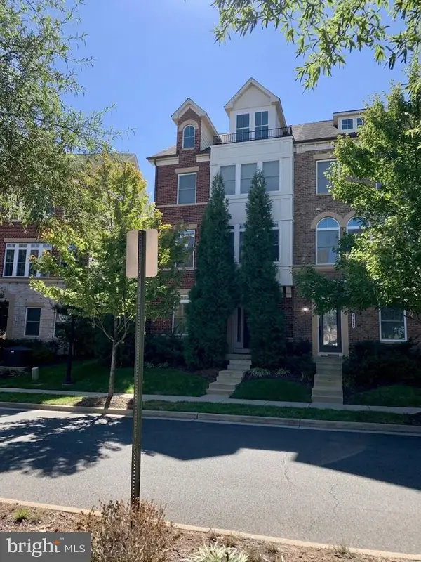 44687 Collingdale Ter, ASHBURN, VA 20147
