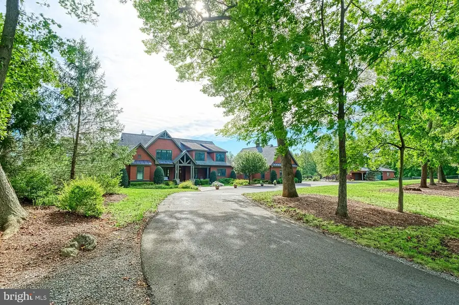 41531 Southpaw Pl, Leesburg, VA 20175 - #2
