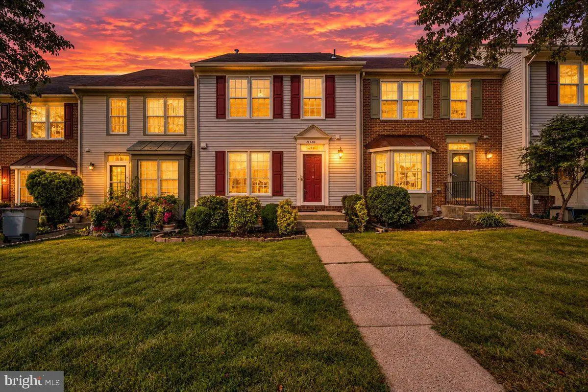 21140 Winding Brook Sq, Ashburn, VA 20147 - #1
