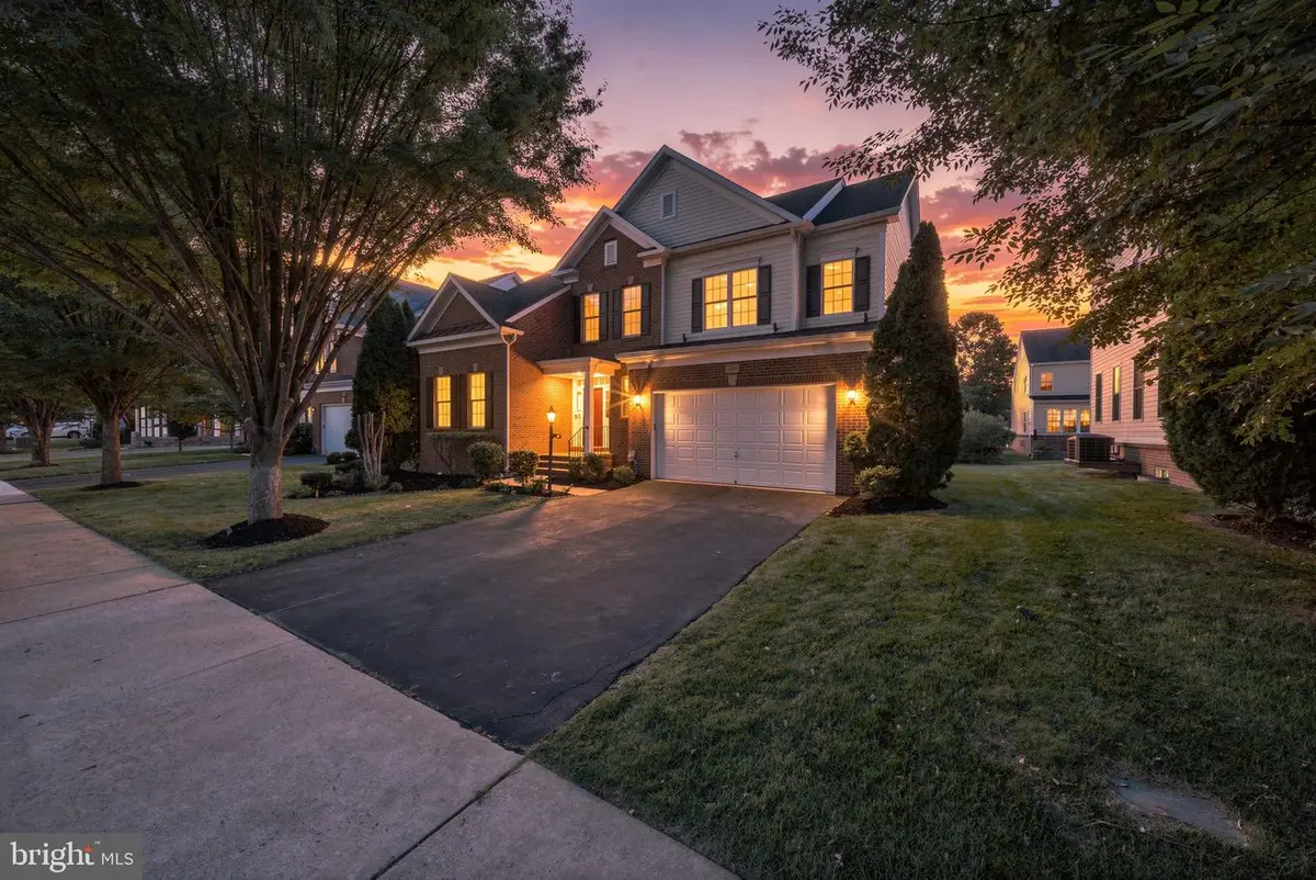 23246 Minerva Dr, Brambleton, VA 20148 - #1