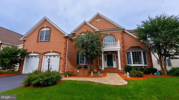 43165 Valiant Dr, CHANTILLY, VA 20152