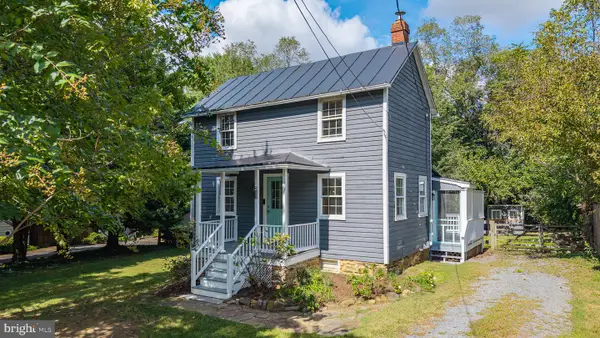211 E G St, PURCELLVILLE, VA 20132