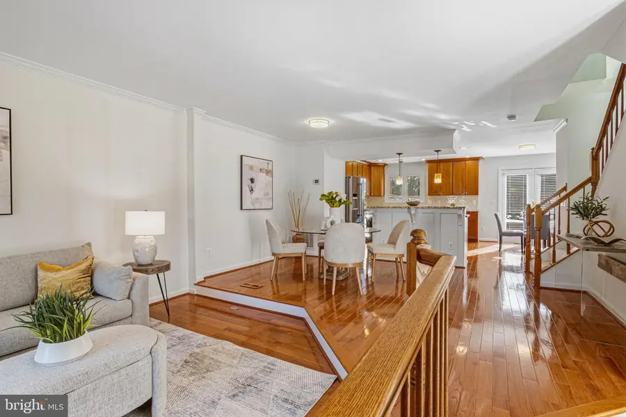 43626 Blacksmith Sq, Ashburn, VA 20147 - #3