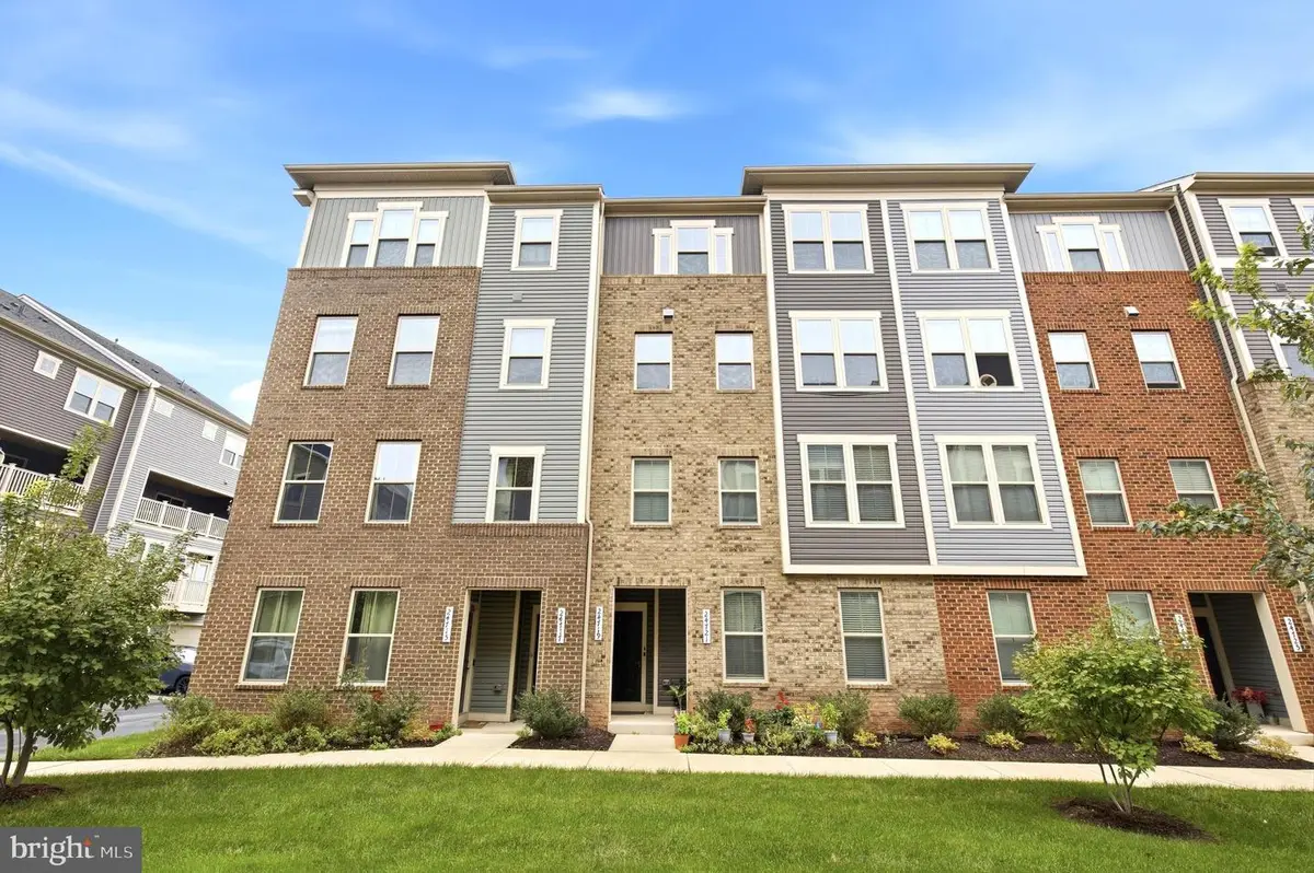 24719 Monk Meadows Ter, Sterling, VA 20166 - #1