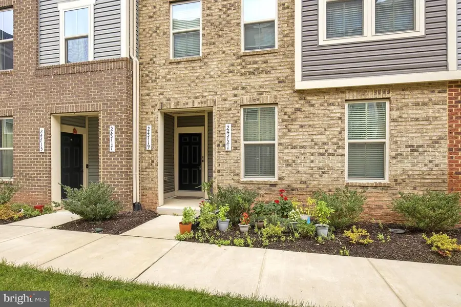 24719 Monk Meadows Ter, Sterling, VA 20166 - #2