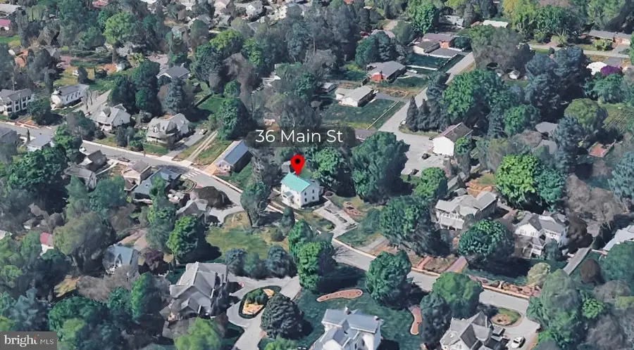 36 Main St, Round Hill, VA 20141 - #2