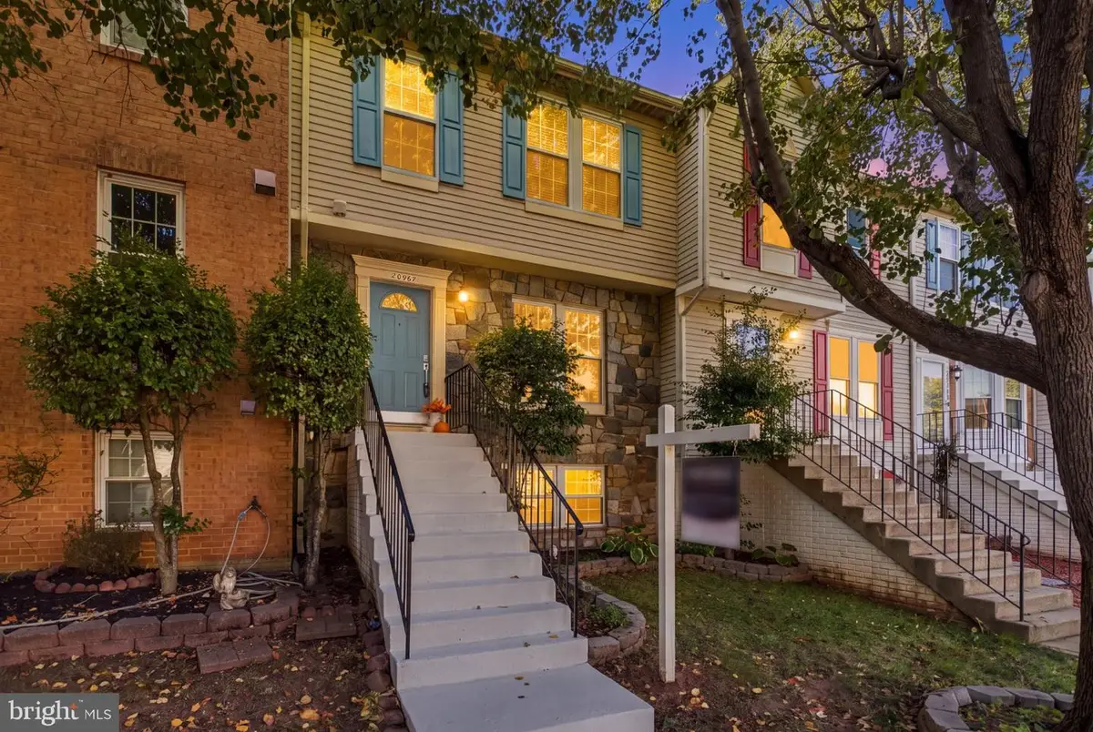 20967 Rootstown Ter, Ashburn, VA 20147 - #1