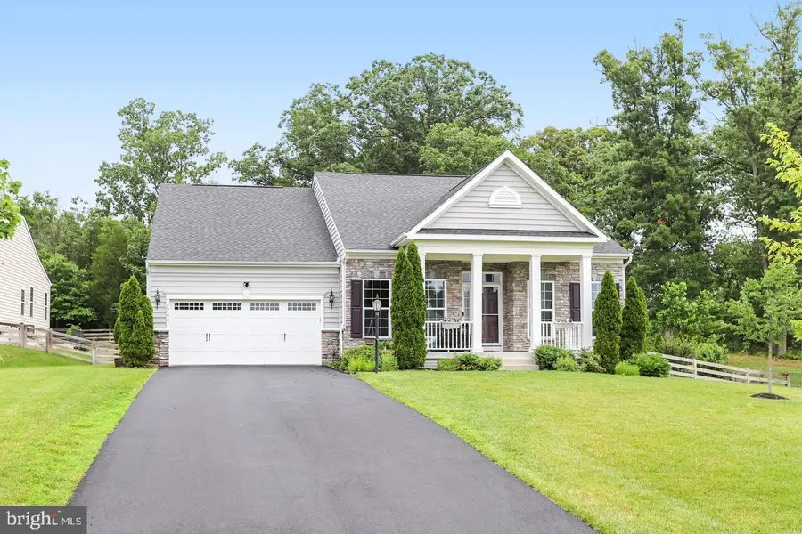 26798 Barnsley Pl, Chantilly, VA 20152 - #2