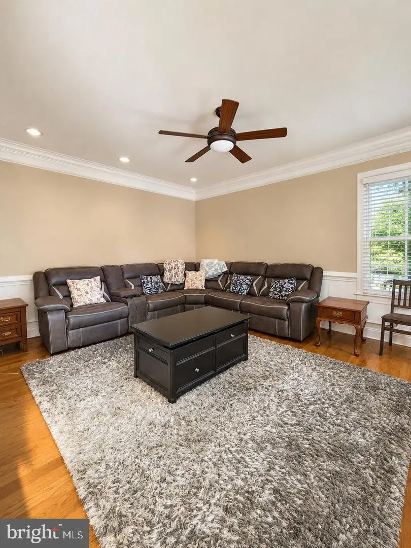 43100 Addlestone Pl, Ashburn, VA 20148 - #3
