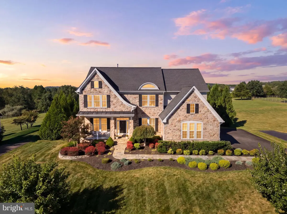 16553 Levade Dr, Leesburg, VA 20176 - #1